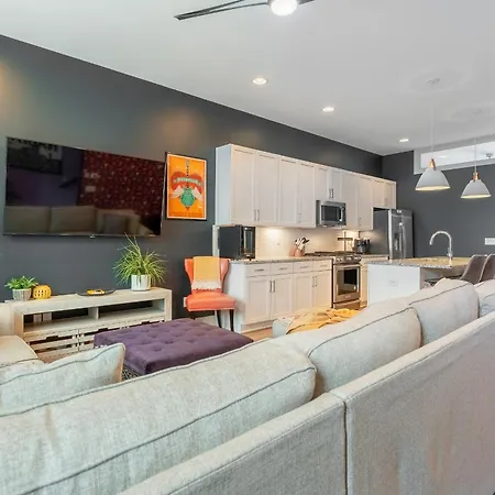 The Midnight Cabana By Stay Local Nashville